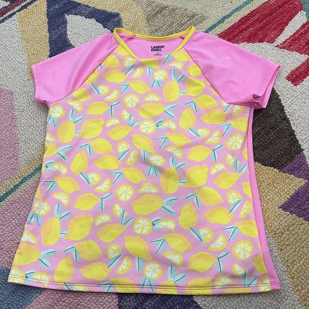 Land’s End lemon print pink and yellow rash guard swim top size 16